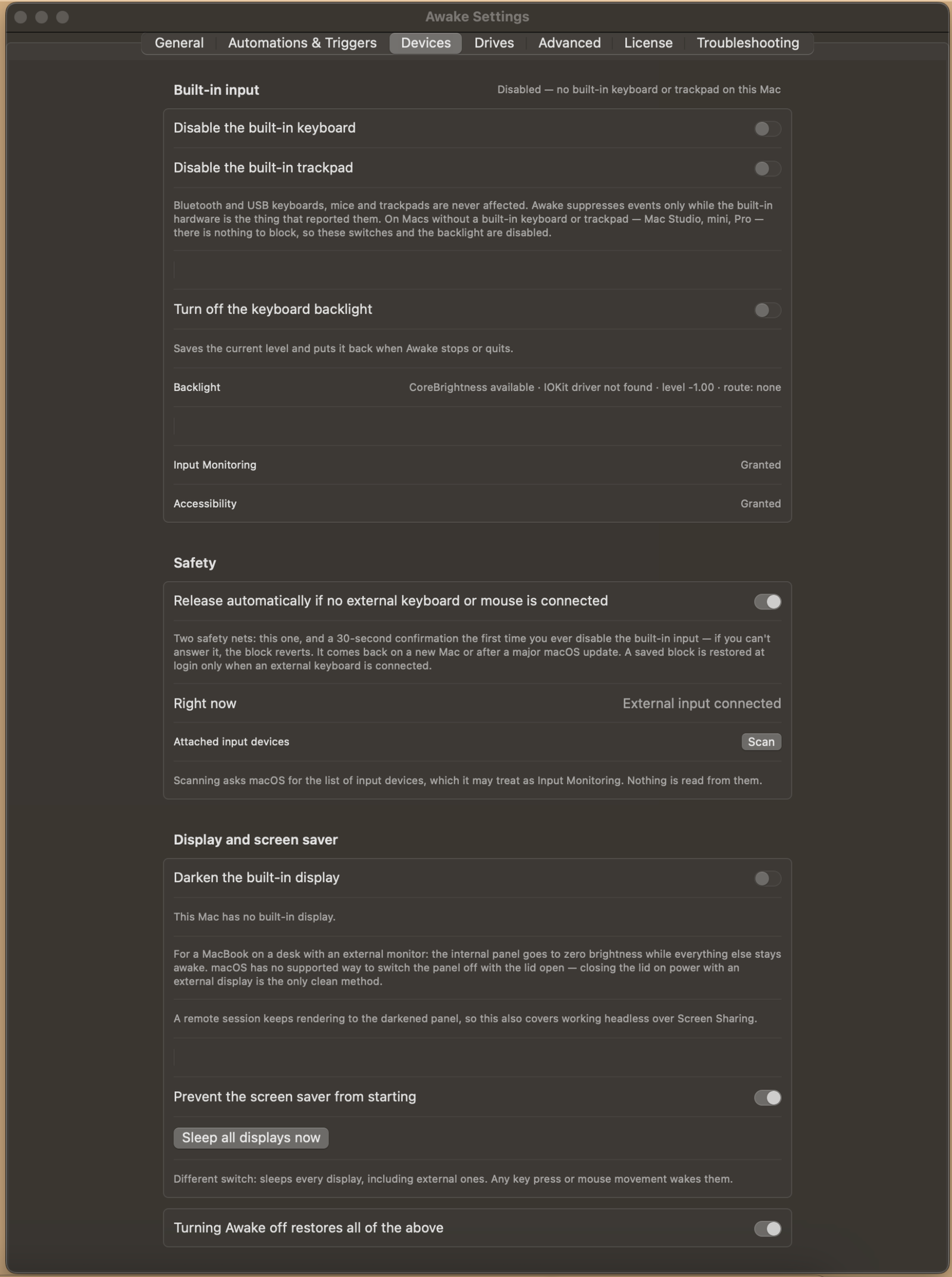 Awake Settings, Devices: disable the built-in keyboard, trackpad and backlight, with the automatic-release safety net and display controls